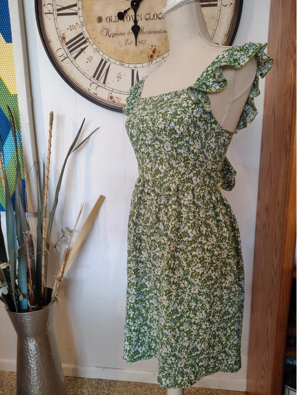 SHEIN Floral Apron Dress Green Blue Ruffle Back Tie Medium 6